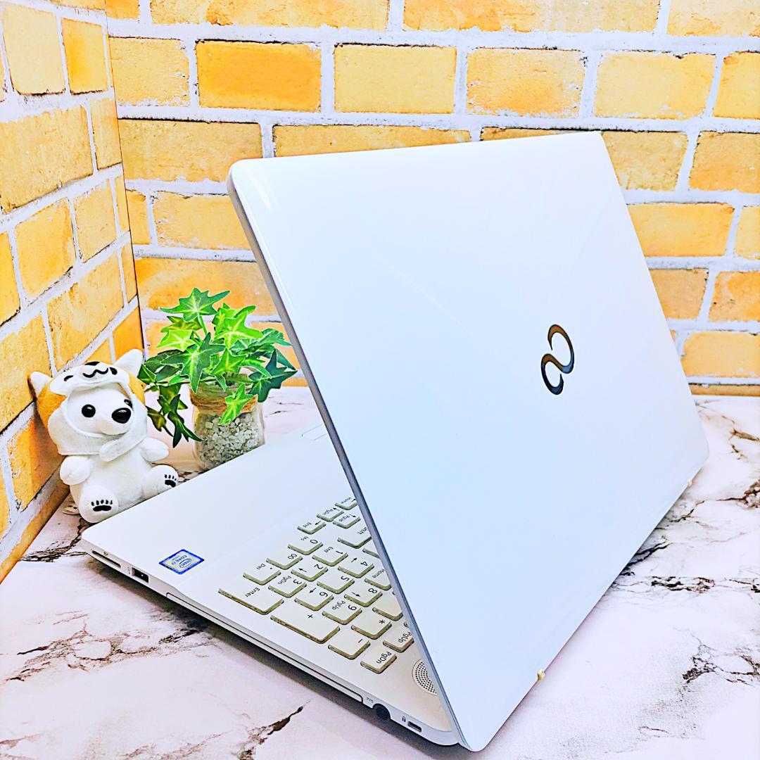 初心者さん向け簡単ノートパソコン❤️爆速SSD❤️高性能i7✨ハイスぺPC☘️