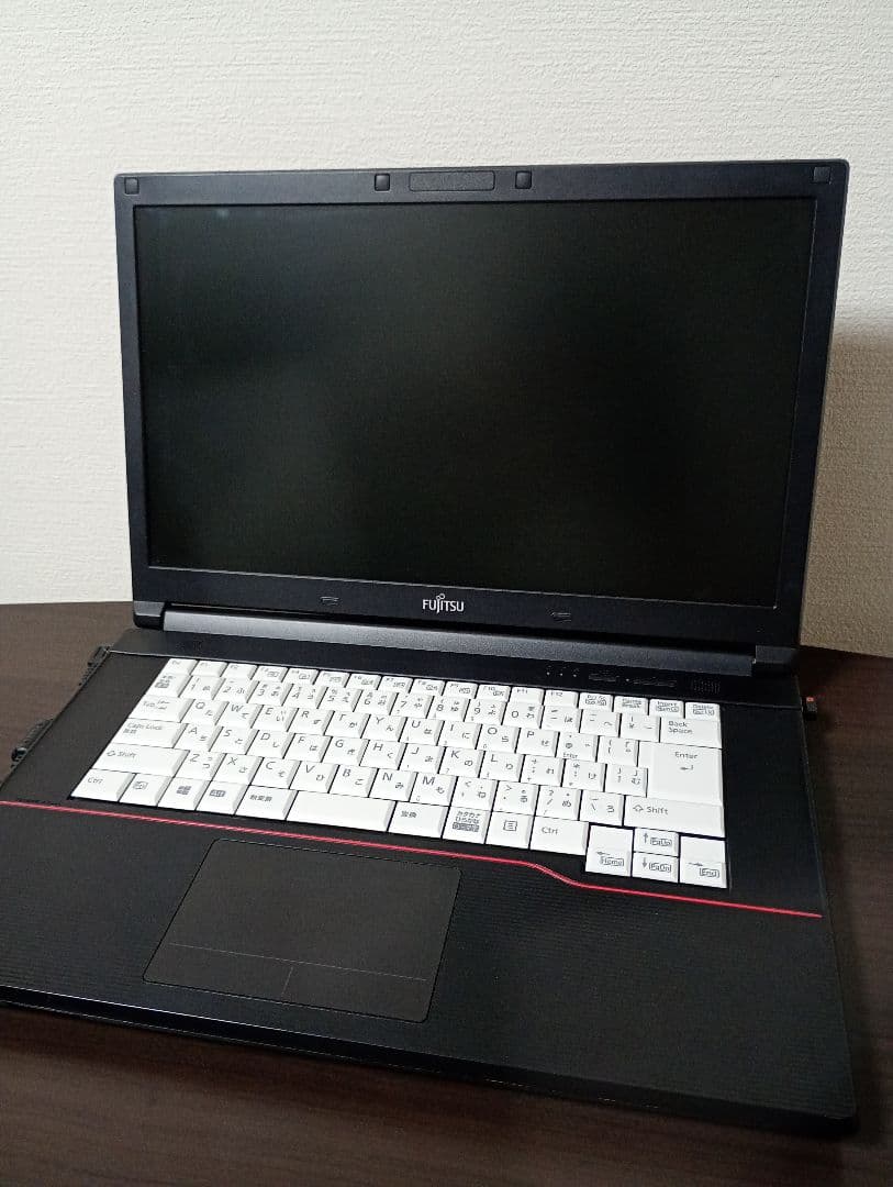 【ジャンク】ノートPC 富士通 corei7 メモリ8GB SSD500GB