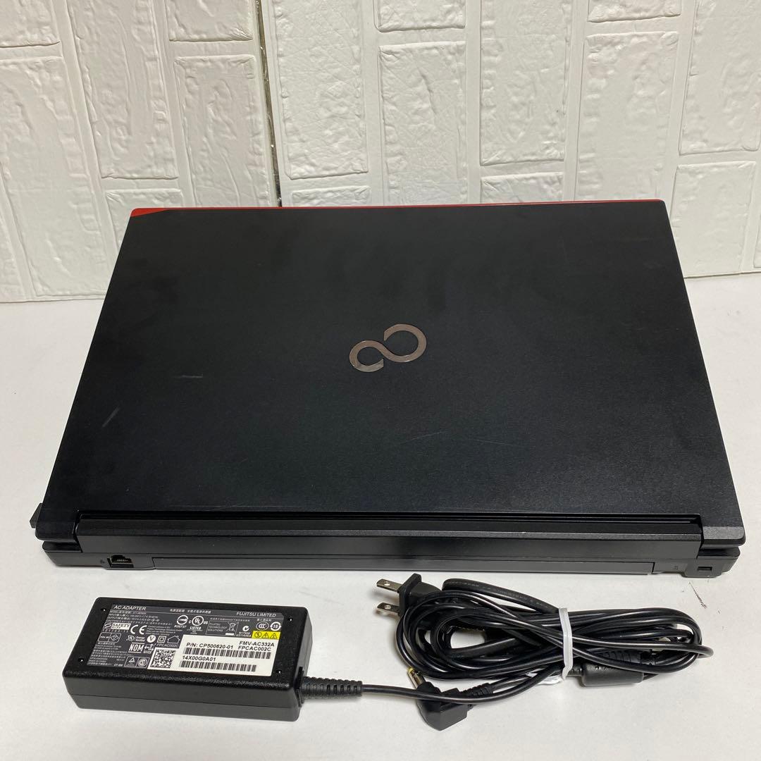 Windows11 オフィス2024年　Core i5 富士通ノートパソコン