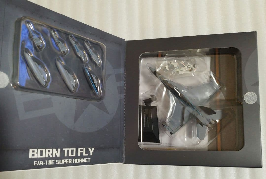 JCWings　1/144　F/A-18E　トップガン　マーヴェリック機　完成品