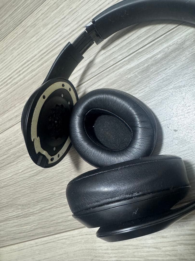 Beats Studio3 Wireless ブラック【ボロ品】