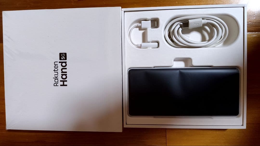 楽天ハンド5G P780 白 128GB▪付属品完備
