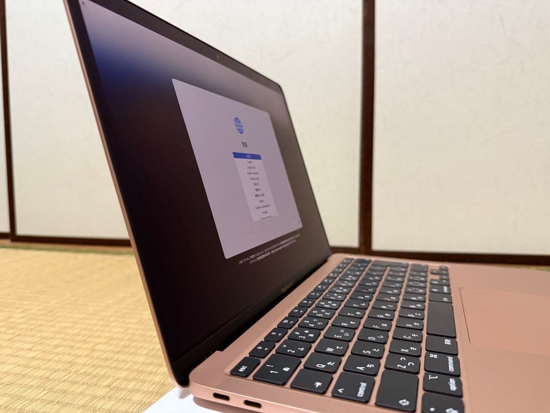 Apple MacBook Air (M1, 2020) ローズゴールド 8GB