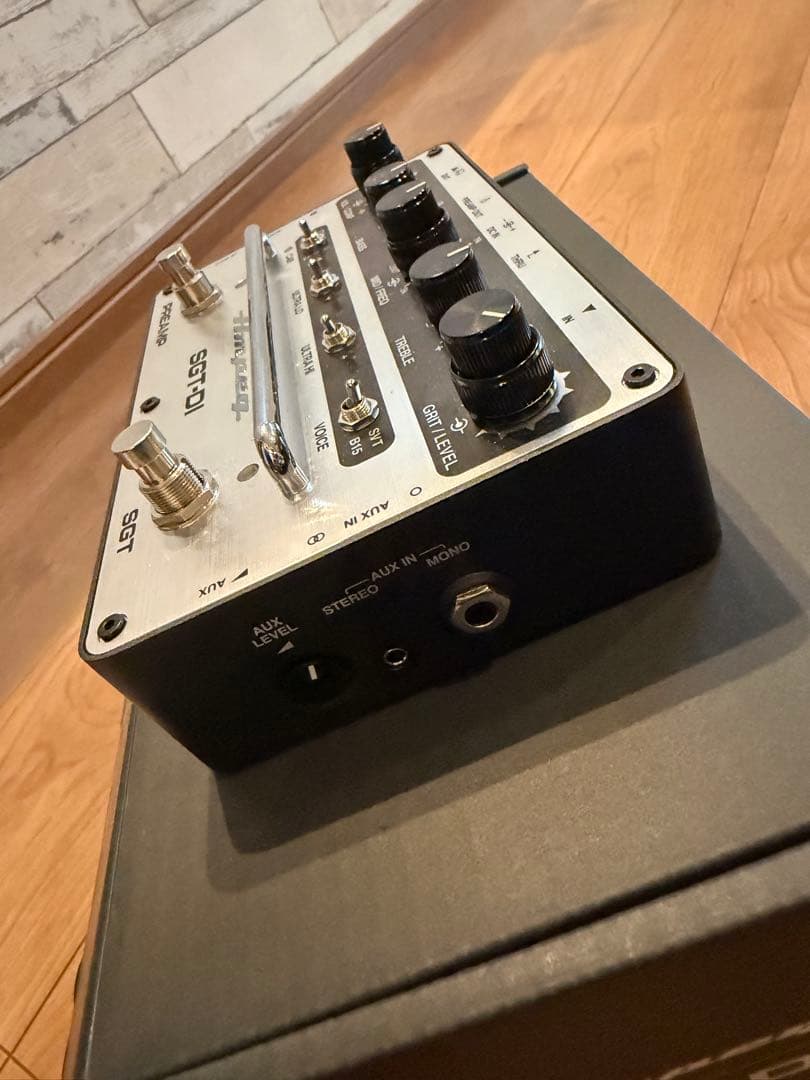 AMPEG SGT-DI ベースプリアンプ