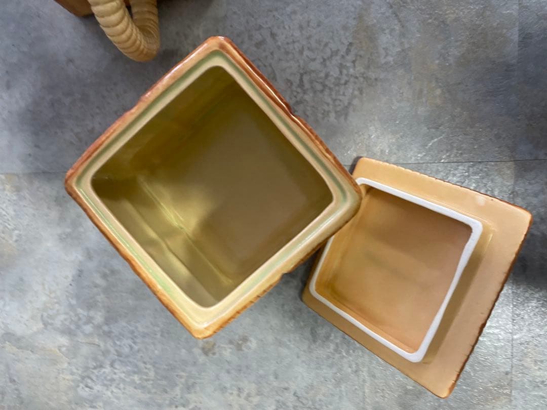 可愛いクッキーモチーフ急須とお菓子入れなど