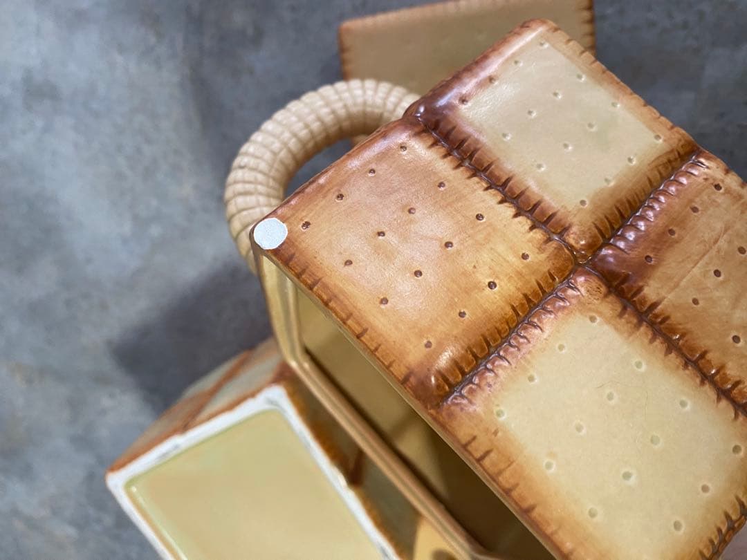 可愛いクッキーモチーフ急須とお菓子入れなど