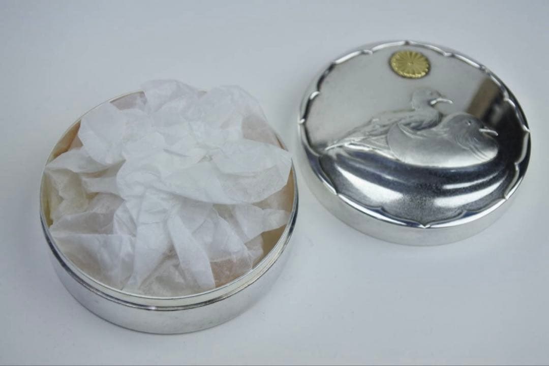 皇室ボンボニエール 天皇陛下 （徳仁皇太子殿下) ご成婚恩賜　純銀ボンボニエール