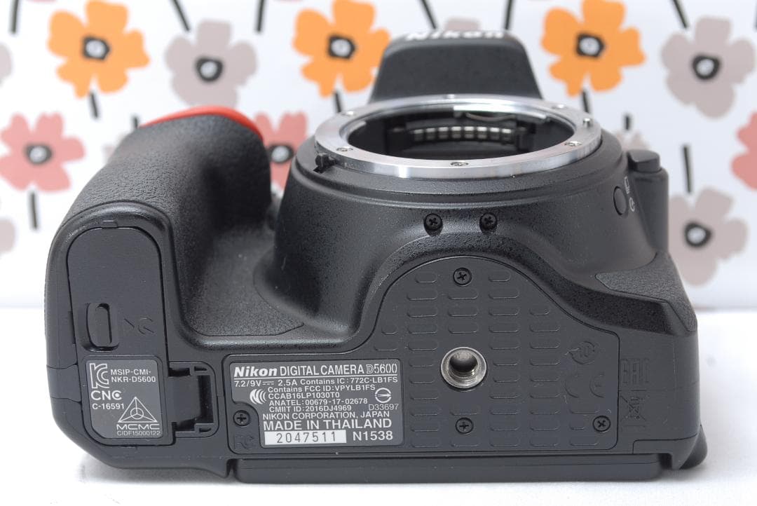❤Nikon D5600❤高画質一眼レフカメラ❤ショット数1831回！❤