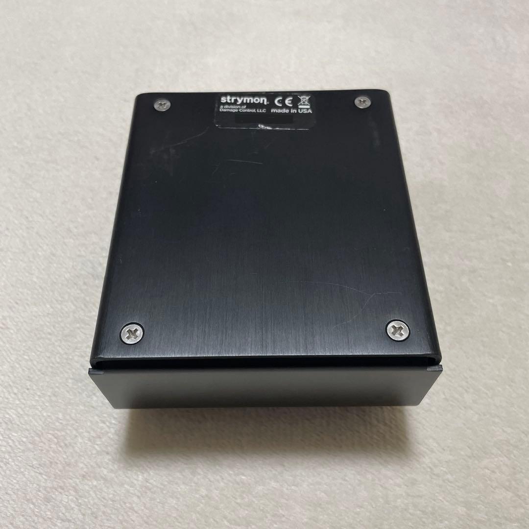 strymon FLINT tremolo & reverb トレモロ リバーブ