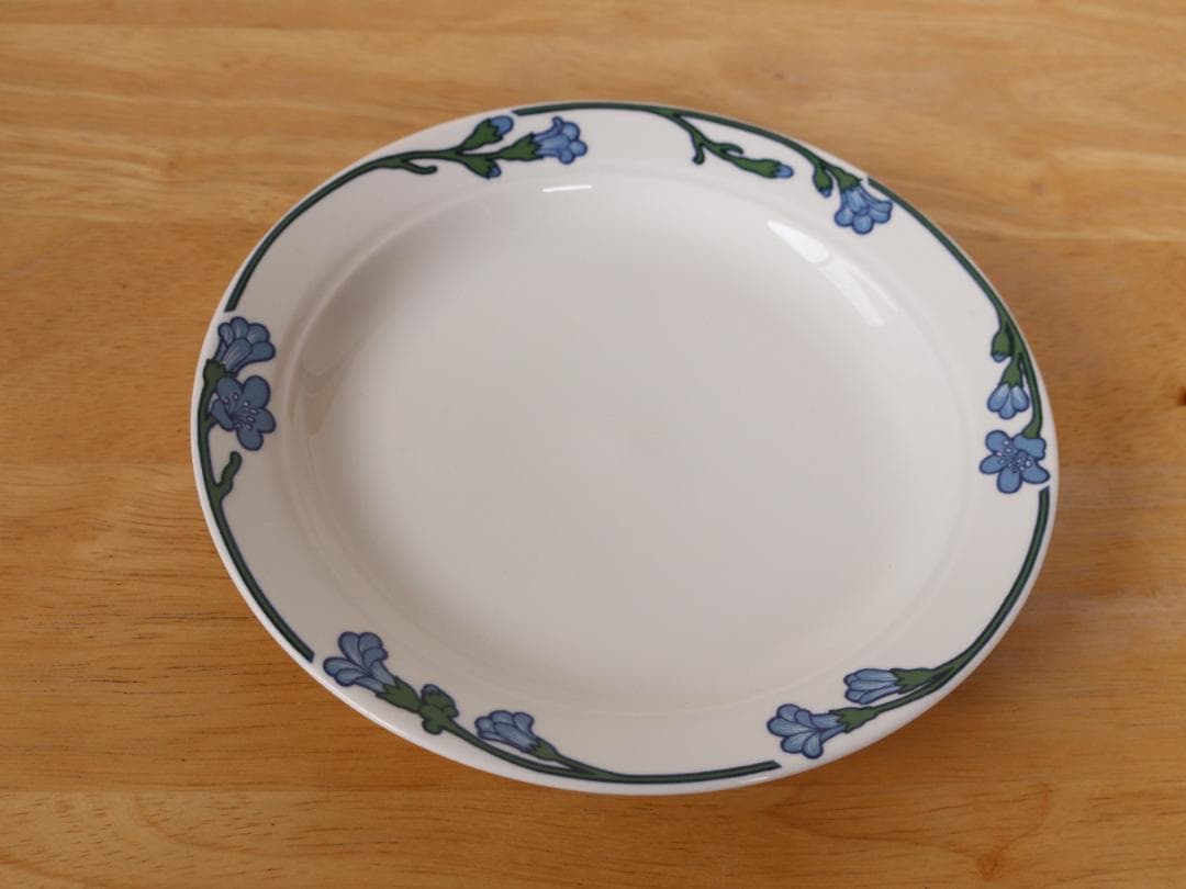 ロールストランド Ingrid イングリッド　トリオ1客セット　北欧ヴィンテージ