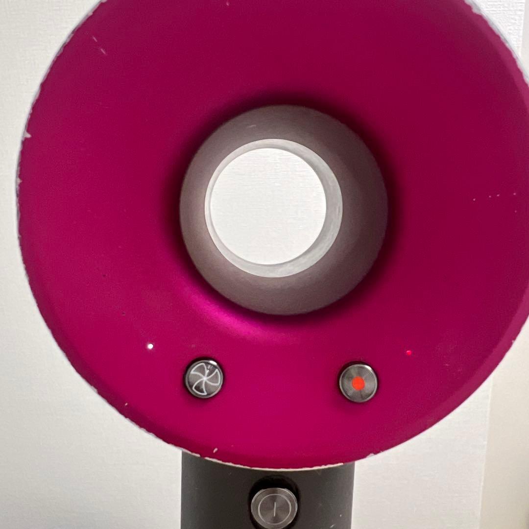 Dyson ヘアドライヤー supersonic ionic 説明書付き