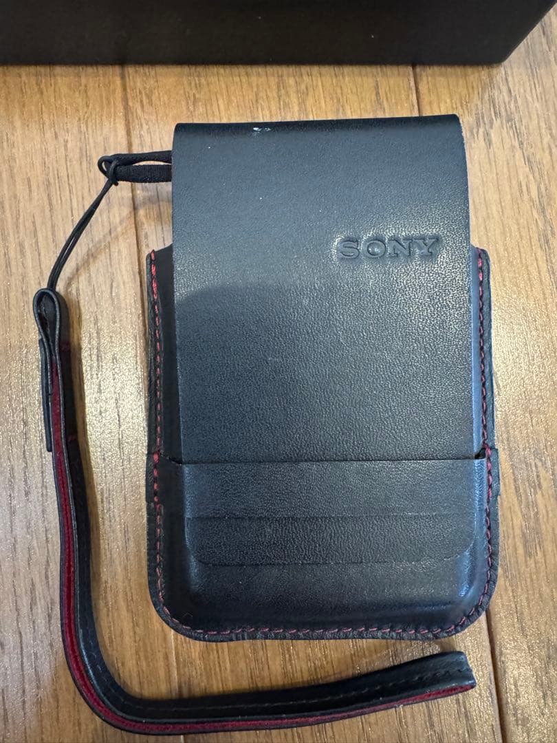 美品Sony Cyber shot DSC-TX300V 箱・純正革ケース付き