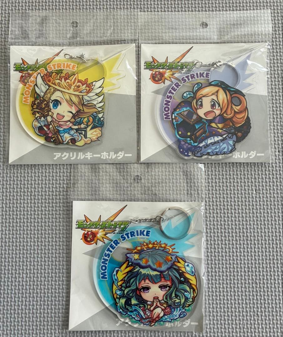 モンストキーホルダー缶バッジまとめ15個　ばら売りあり　値下げ有り