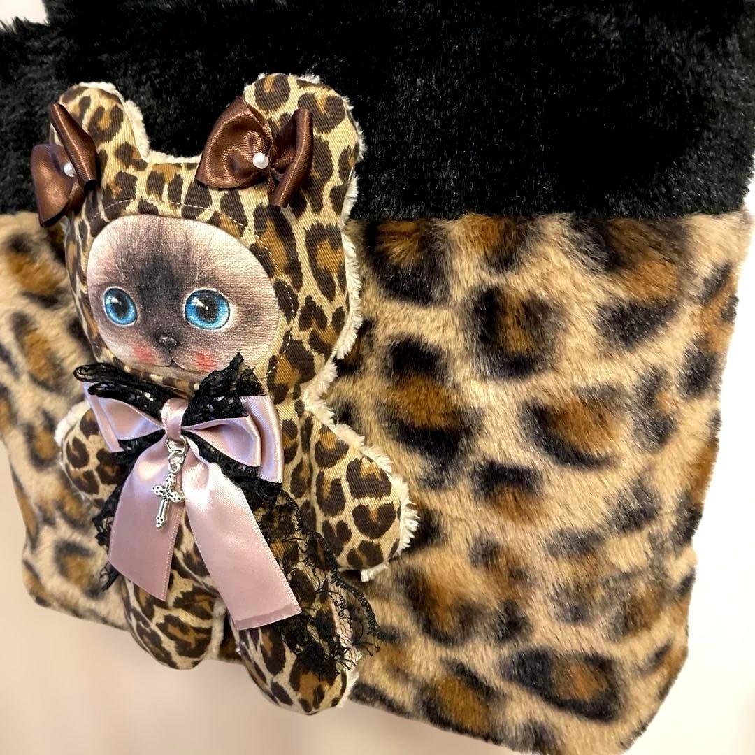 マ*ゲ様 コヤンイサムチョン・ヒョウ柄ファー・トートバック