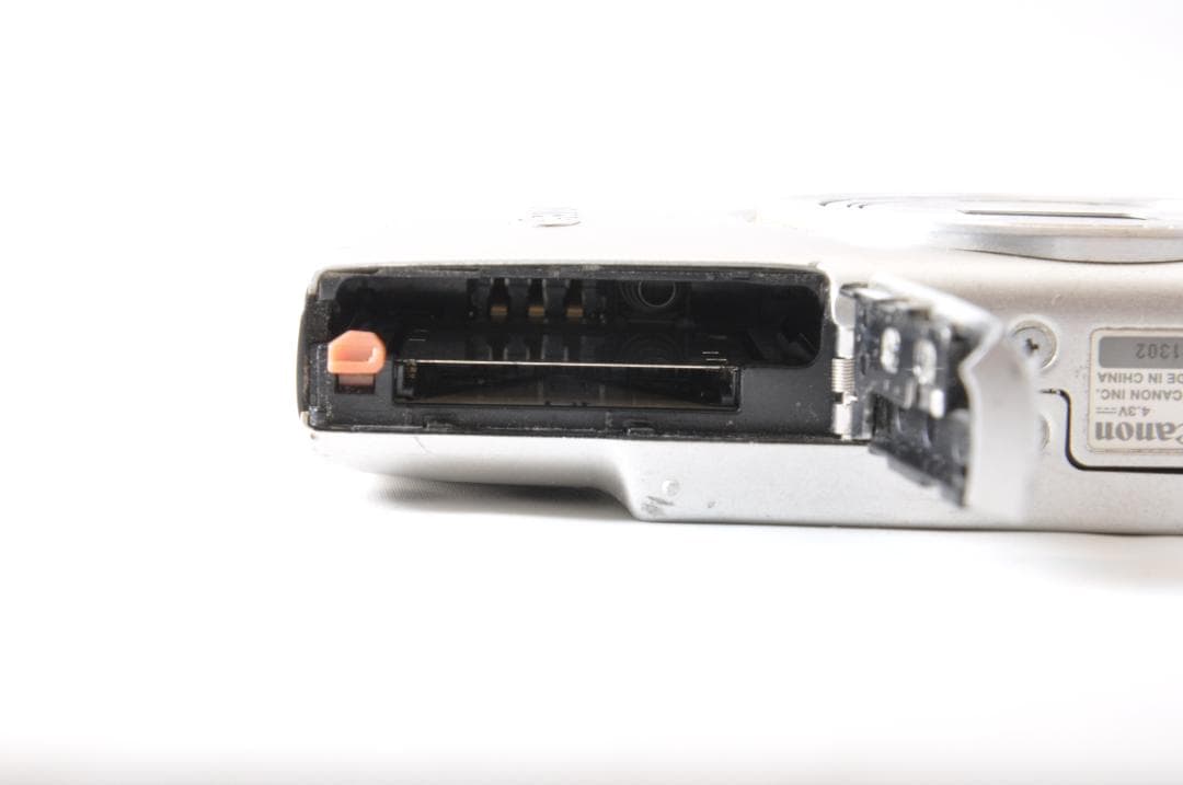 キャノン　Canon IXY 90F