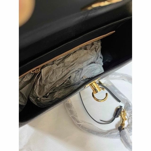 CAFUNE カフネ ブラック レザーバッグ ショルダーストラップ付き