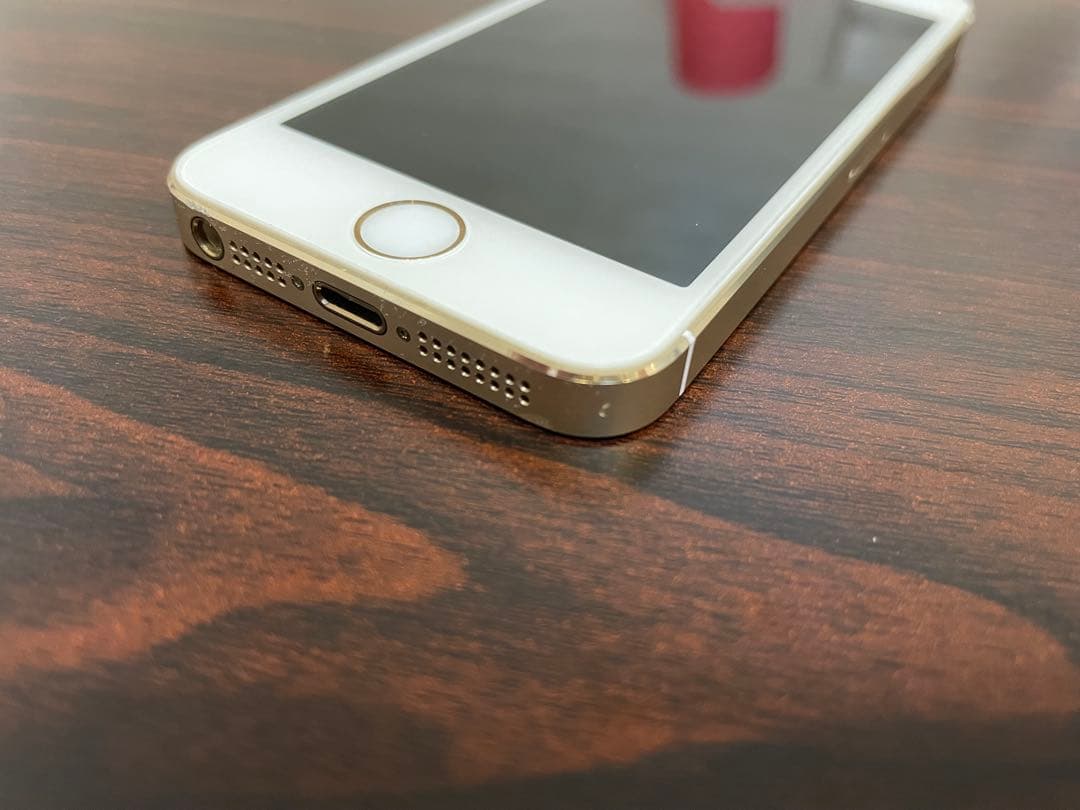 Apple iPhone5s ゴールド　16GB