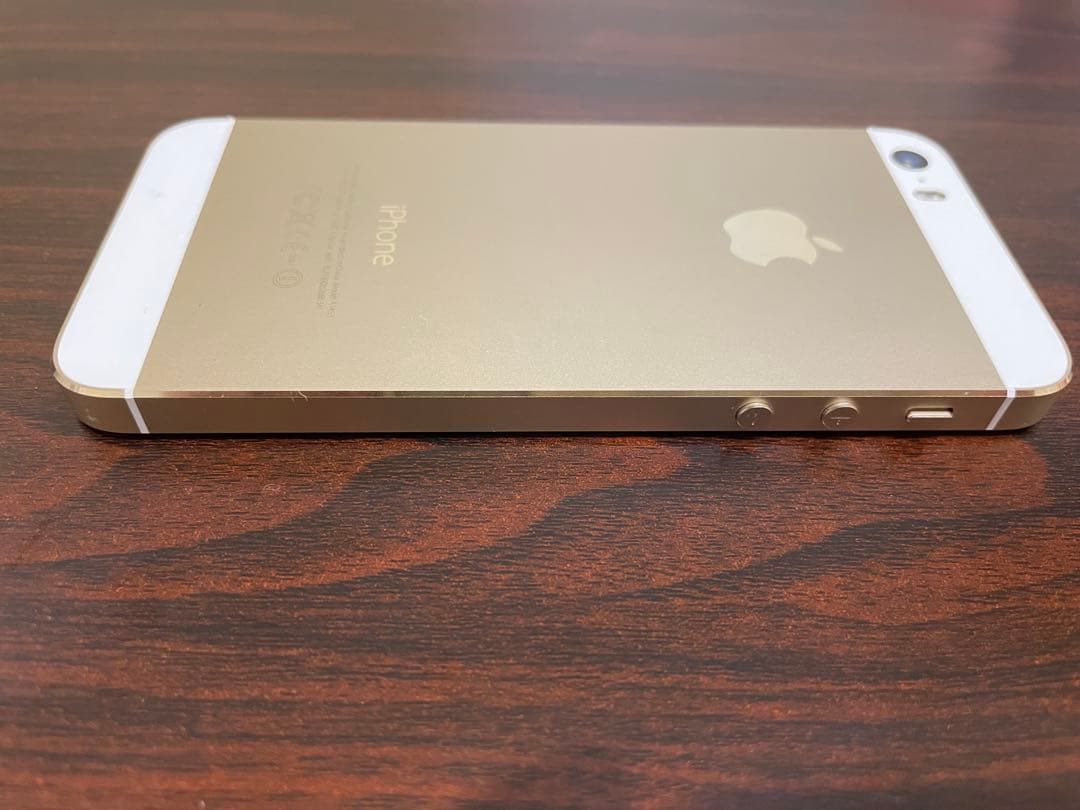Apple iPhone5s ゴールド　16GB