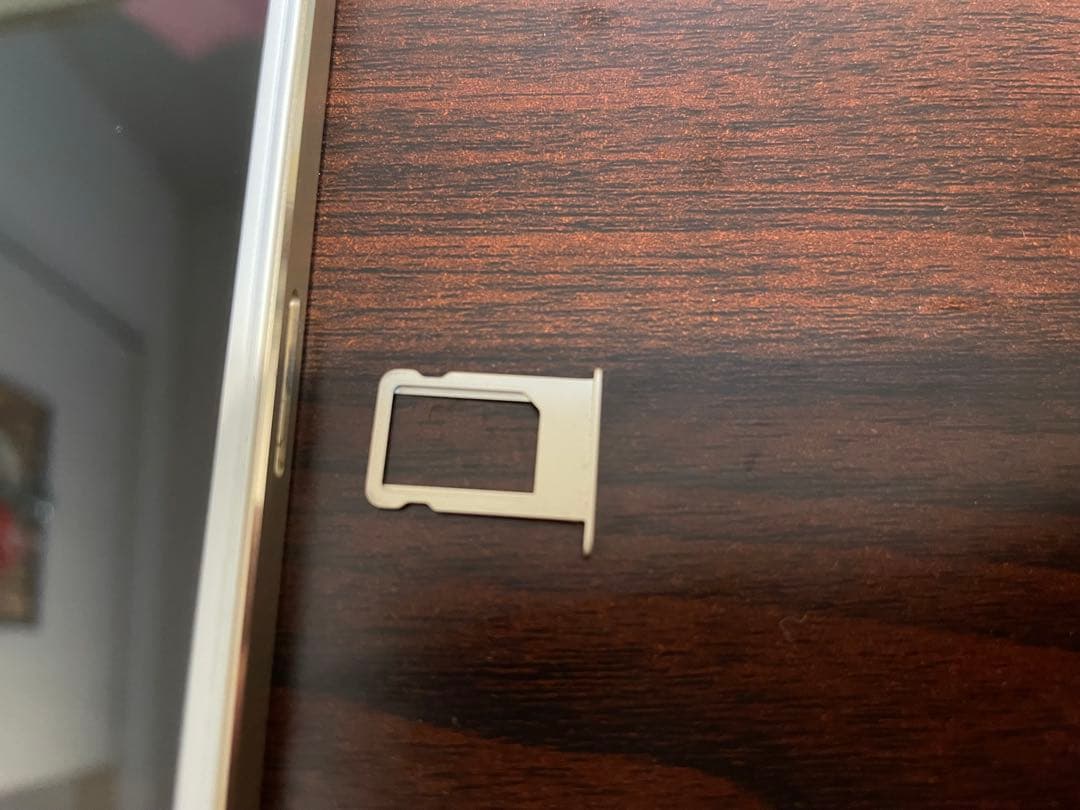 Apple iPhone5s ゴールド　16GB