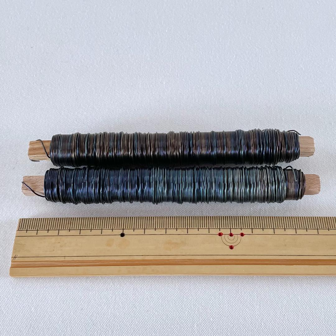 SS様ご予約品です☆ リースワイヤー＃23 　鉄色2本セット