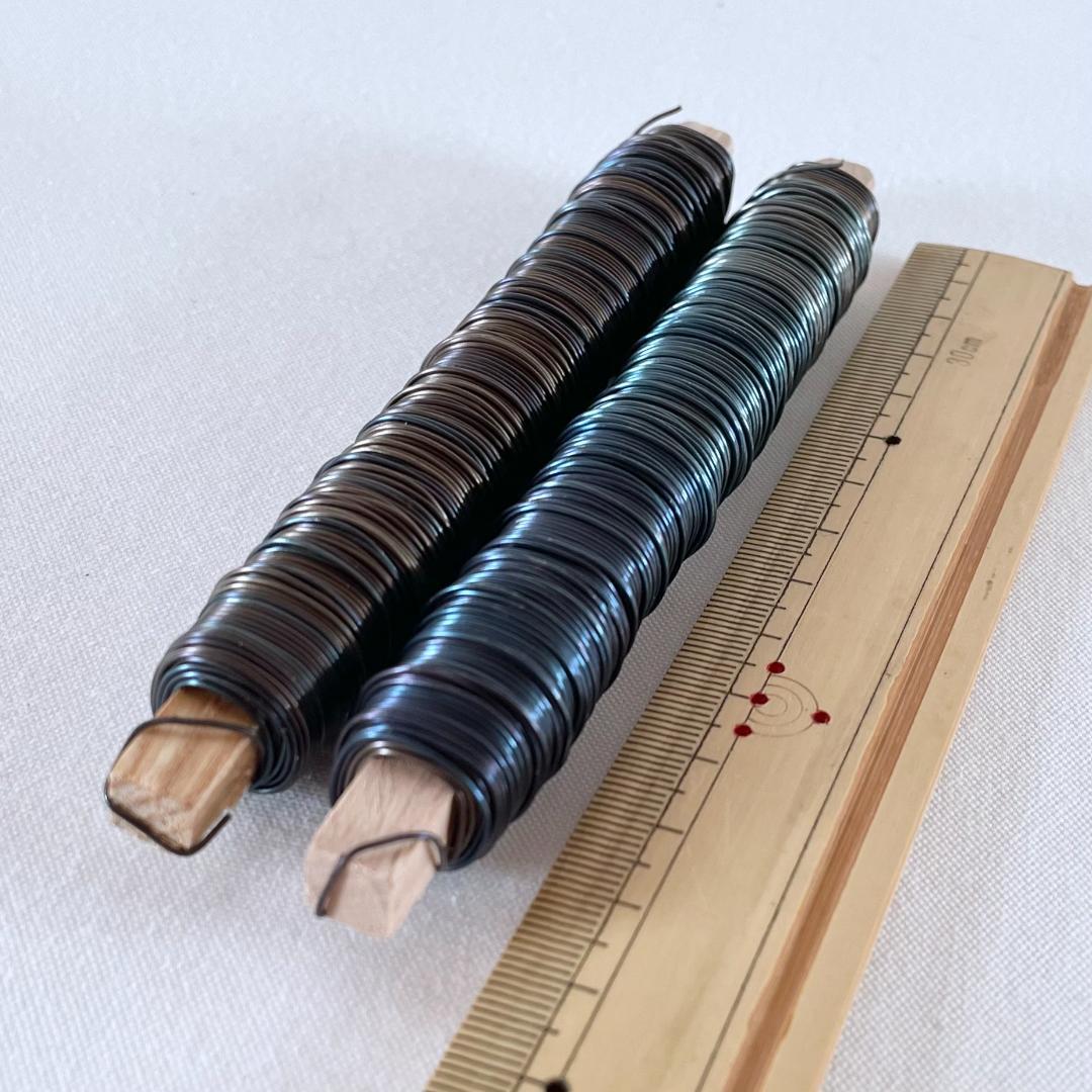 SS様ご予約品です☆ リースワイヤー＃23 　鉄色2本セット