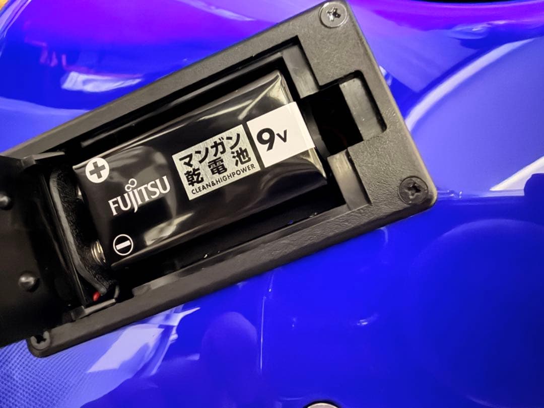 美品FERNANDES アンプ内蔵 ZO-3 水玉ブルー ほぼ未使用 ケース付