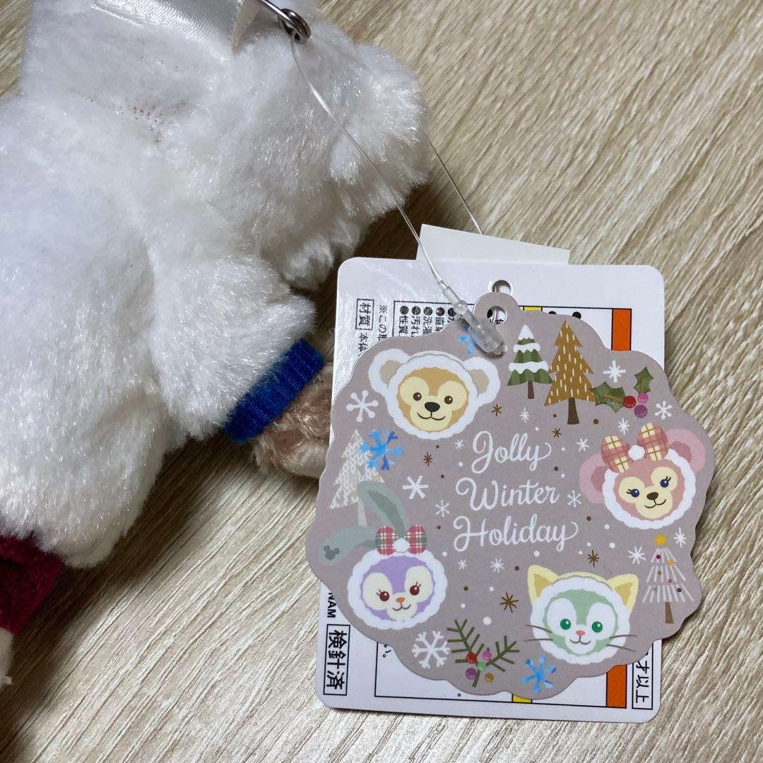 【新品未使用】ダッフィー 2019 ウィンターホリデー　ぬいぐるみバッジ