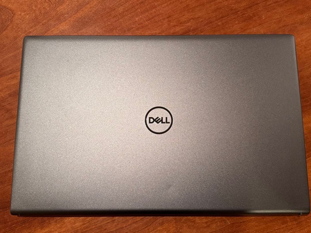 DELL Inspiron 15 5515（Ryzen7/16GB）※画面線あり