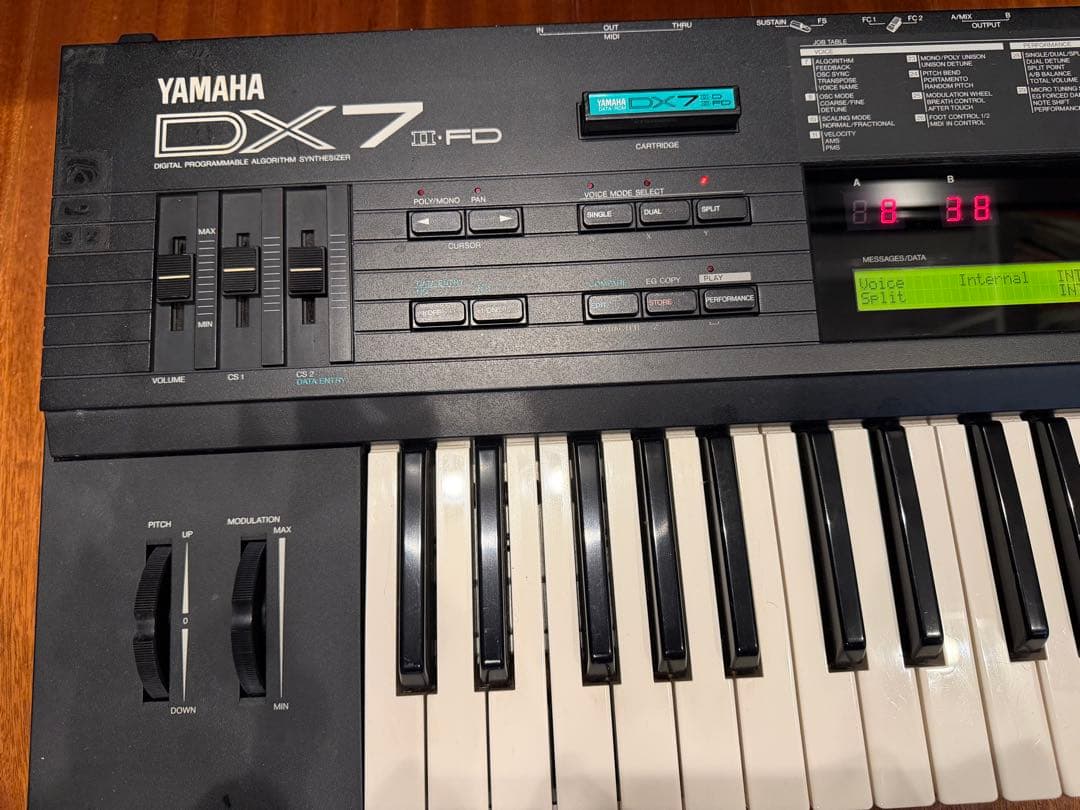 YAMAHA DX7 II-FD ヤマハ キーボード シンセサイザー 説明書付き