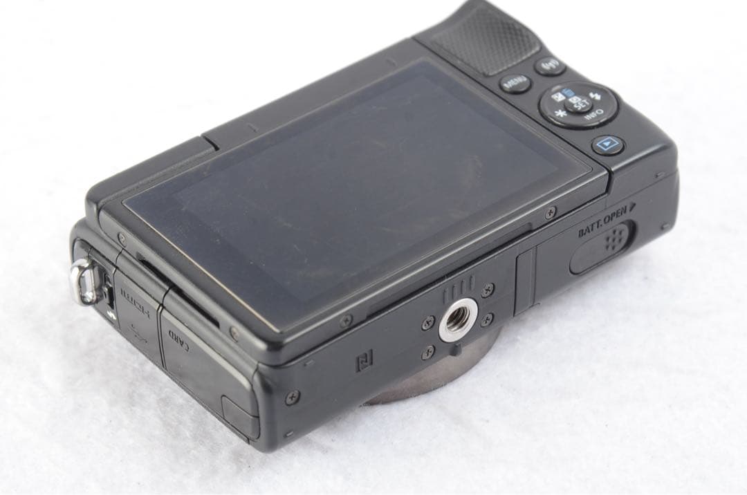 Canon EOS M100 レンズキット 【元箱付】