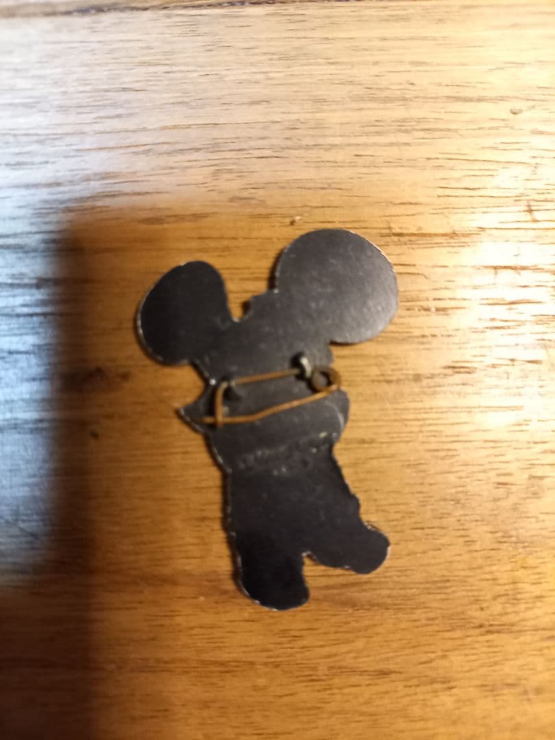 トッポジージョ　ブローチ　バッチ