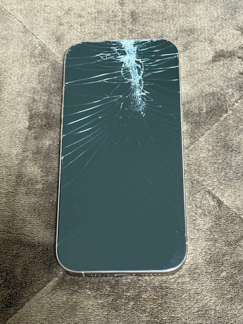 iPhone 16 Pro ジャンク 256GB