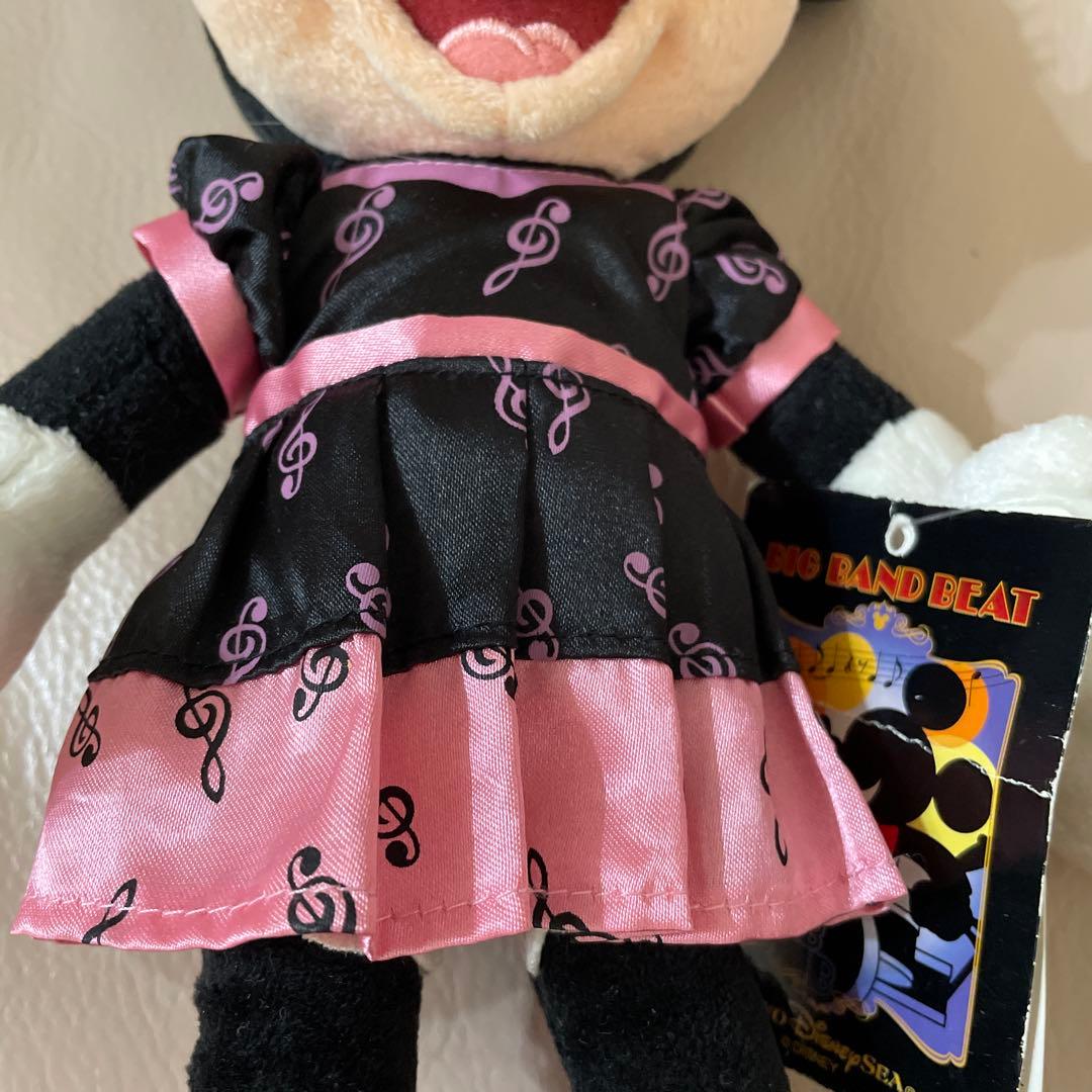 ディズニーシー　ビッグバンドビート　ミニーマウス　ぬいぐるみ　タグ付　30cm