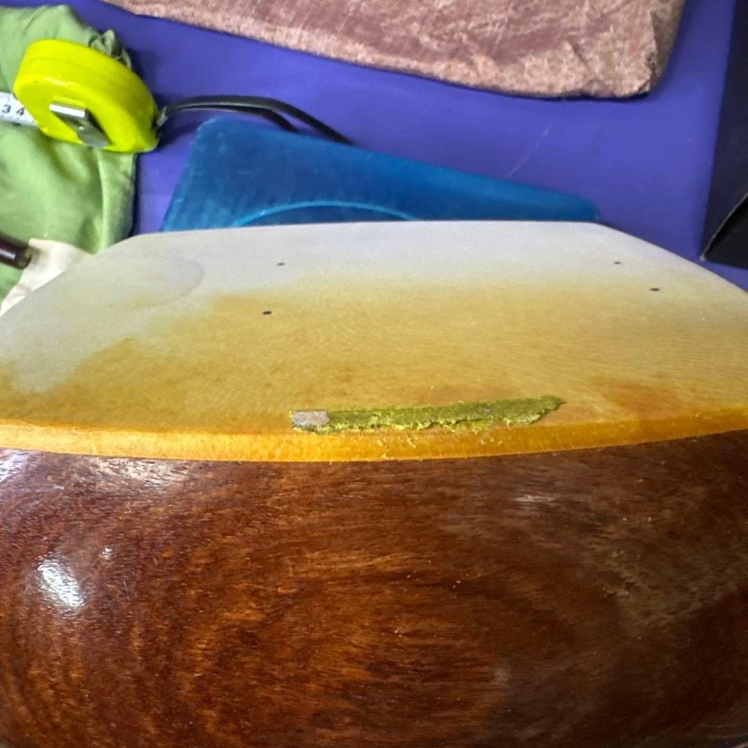 高級三味線 紫檀 天然素材 子持ち綾杉胴 一本溝 金ホゾ 細棹 猫皮 和楽器