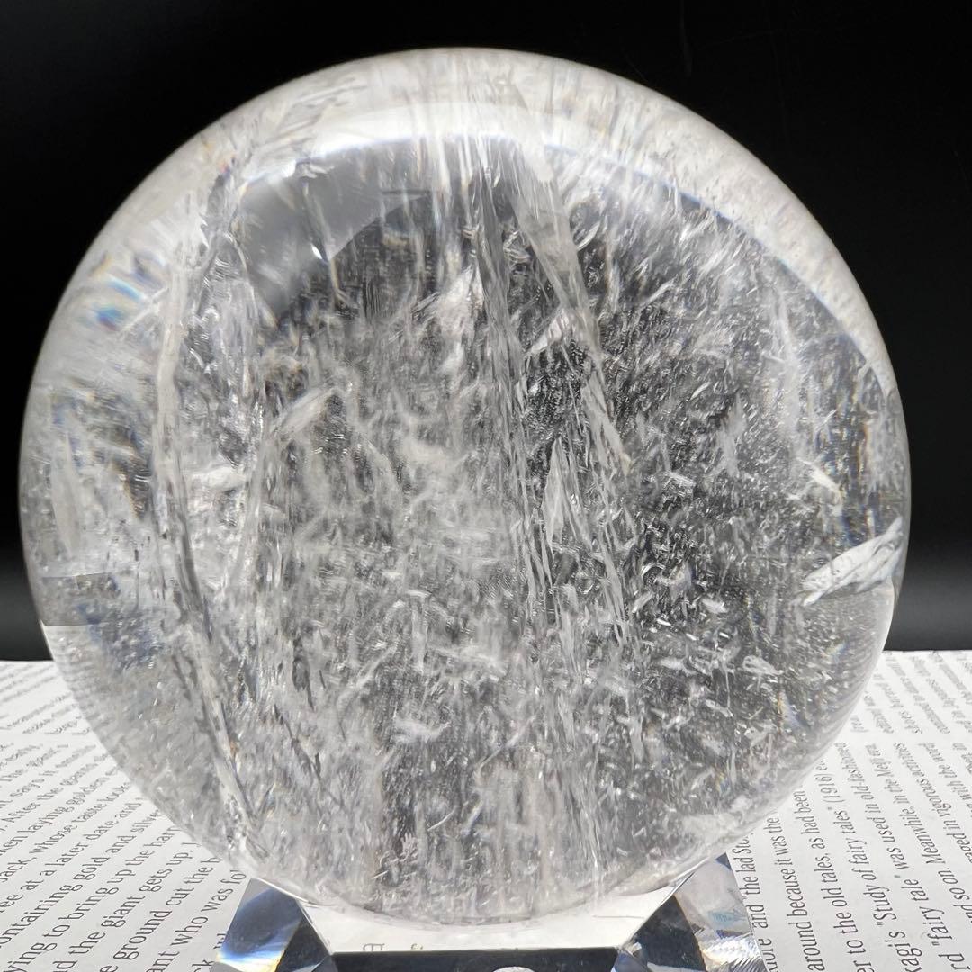 ✳️☆逸品☆透明度とギラギラ煌めくクラックと虹‼️✨レインボー 水晶 丸玉 天然石