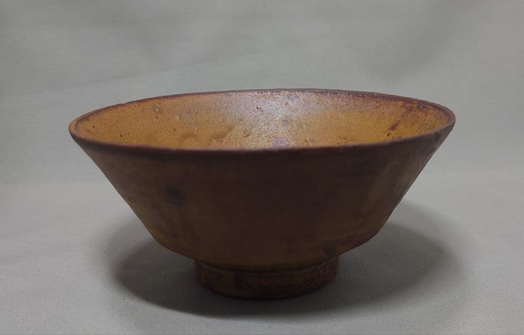 古出雲焼　楽山焼　茶碗　伊羅保