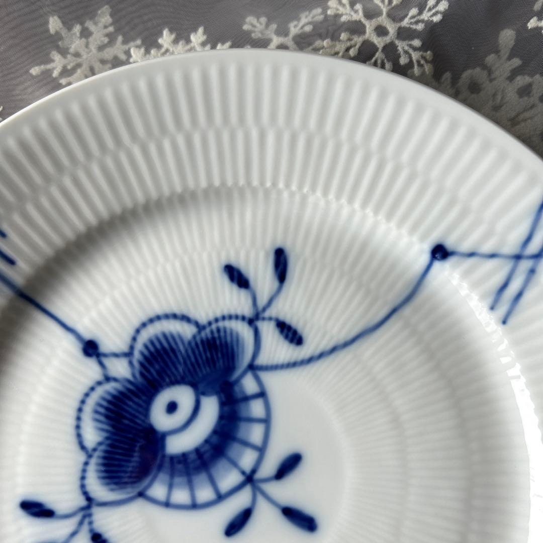 未使用　ロイヤルコペンハーゲン　ブルーフルーテッドメガ　22cmプレート