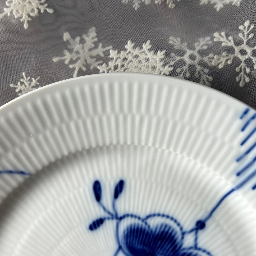 未使用　ロイヤルコペンハーゲン　ブルーフルーテッドメガ　22cmプレート