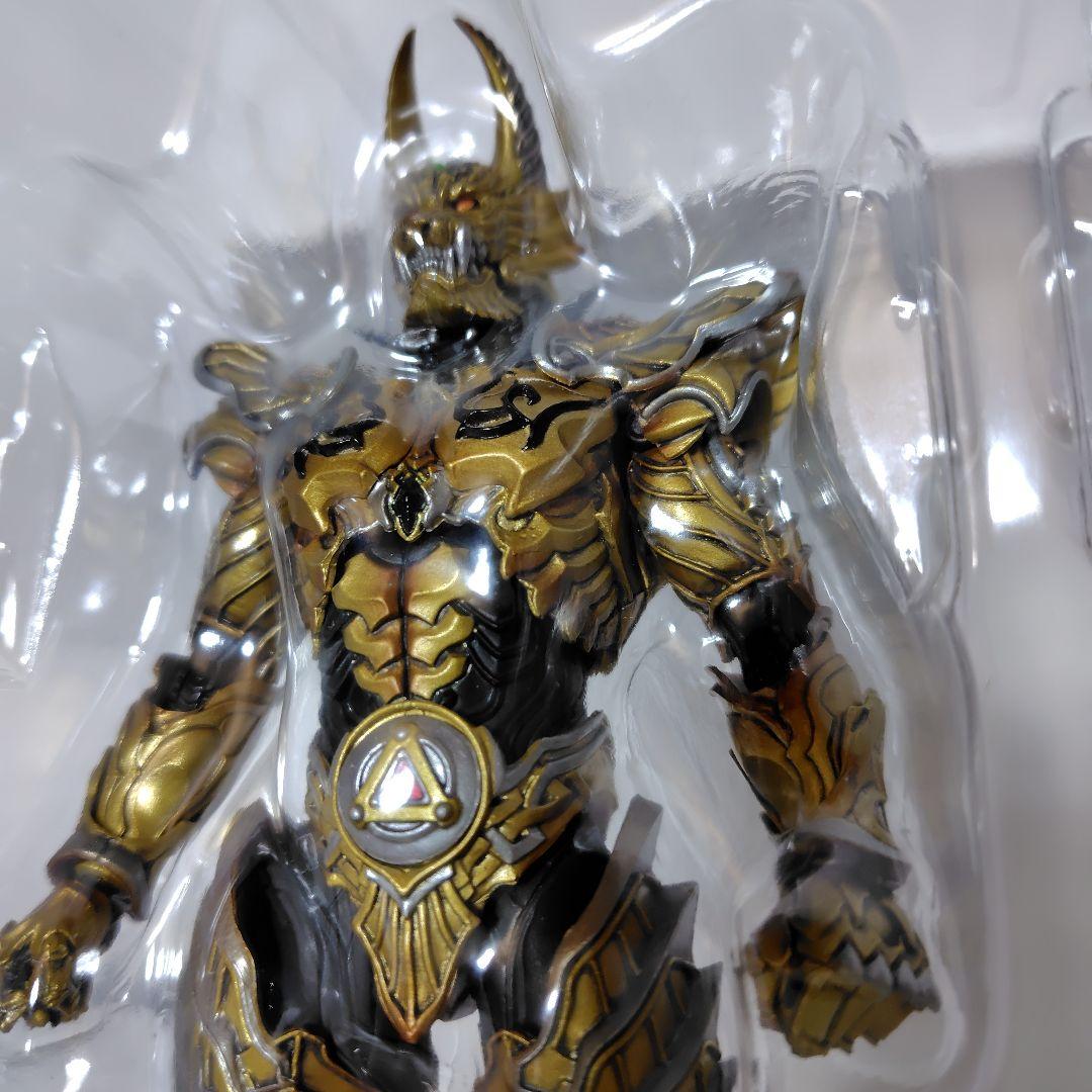 魔戒可動 黄金騎士 ガロ・ 翔 「牙狼＜GARO＞～闇を照らす者～」