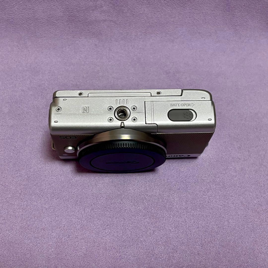 Canon EOS M100 ミラーレス一眼レフカメラ