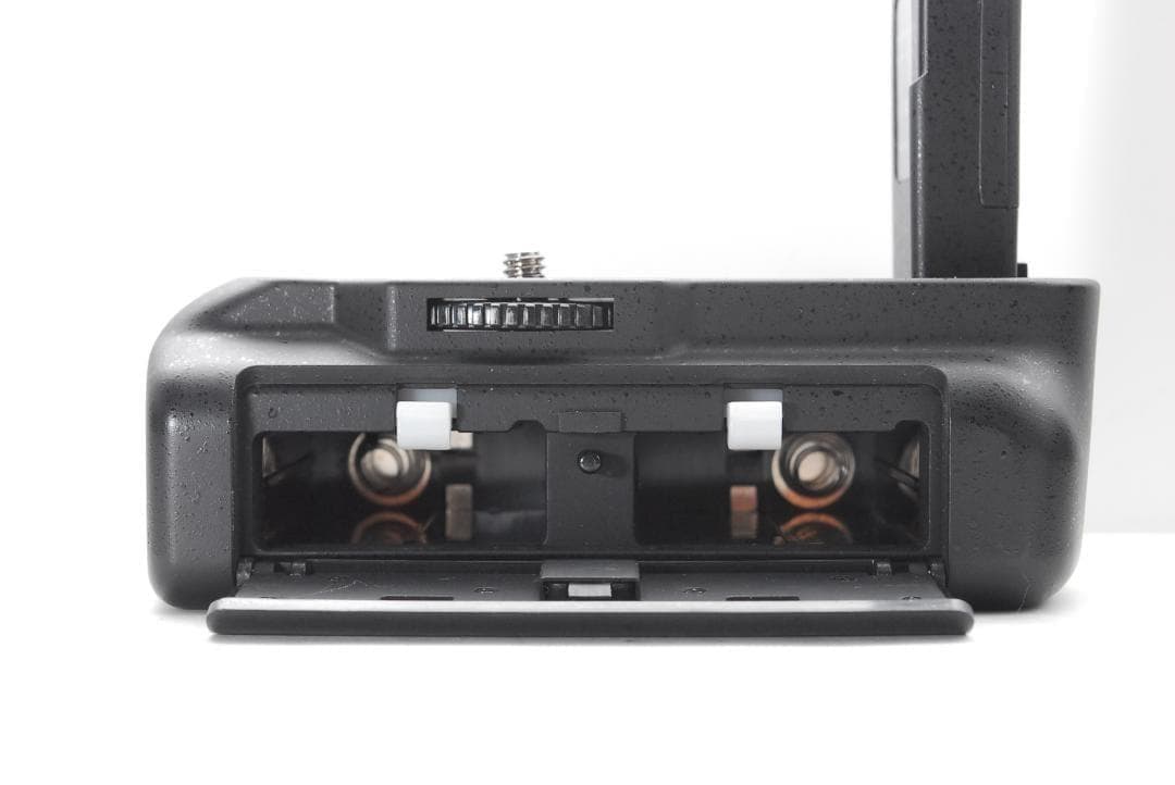 【長時間使用OK 美品】　Nikon D5000 バリアングル液晶