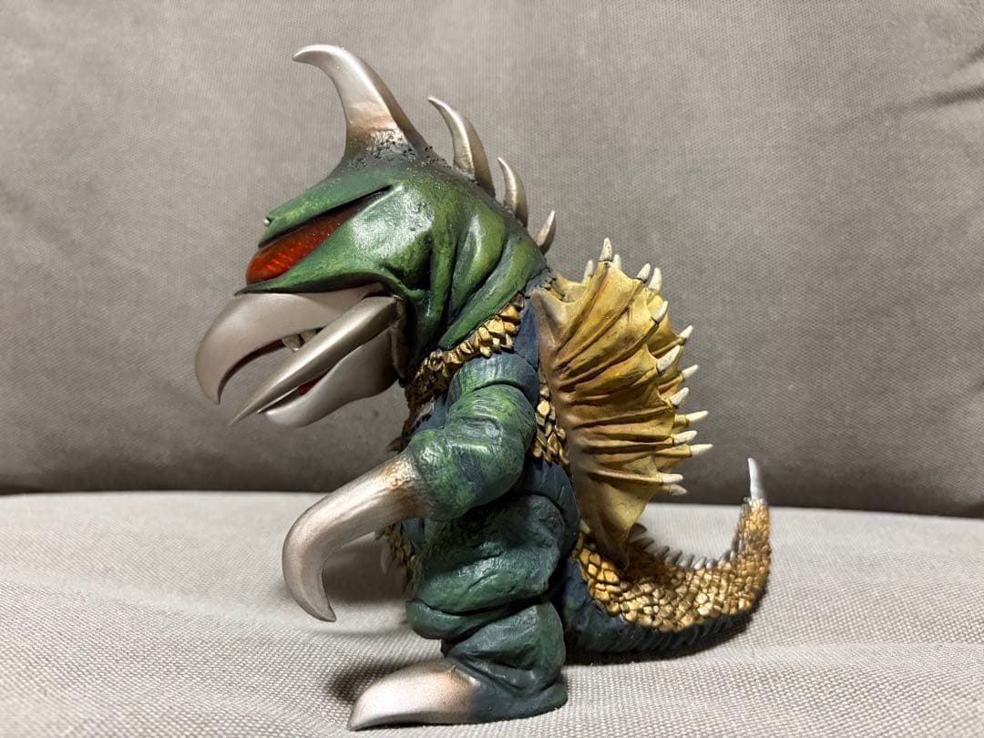 ガイガン　デフォリアル