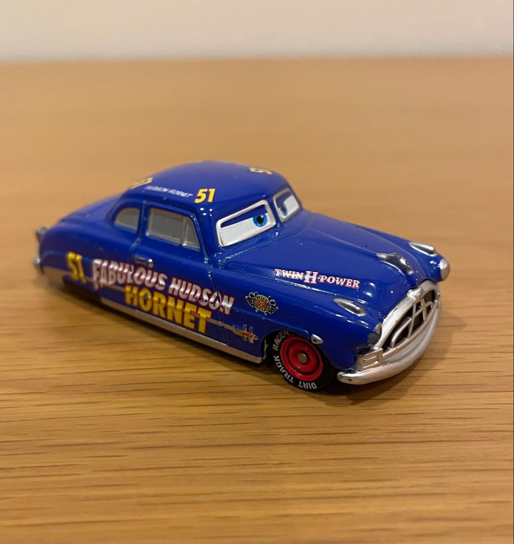 カーズ　トミカ　7台セット