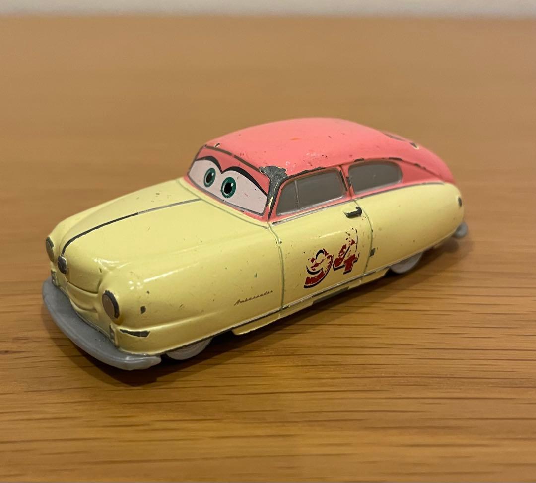 カーズ　トミカ　7台セット