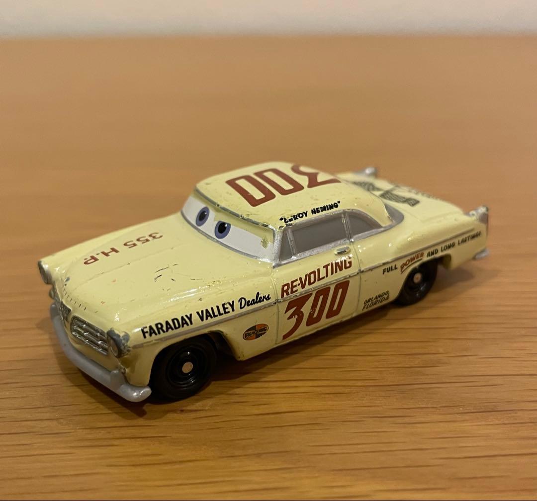 カーズ　トミカ　7台セット