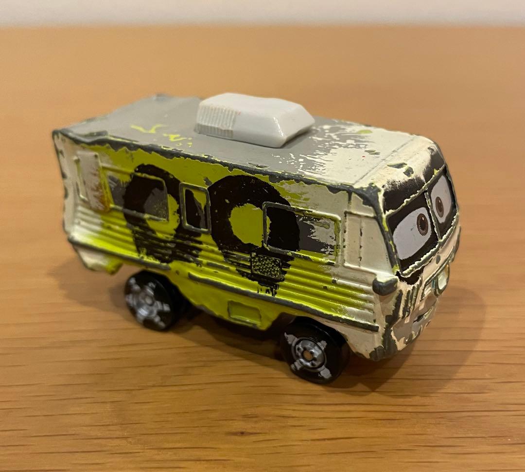 カーズ　トミカ　7台セット