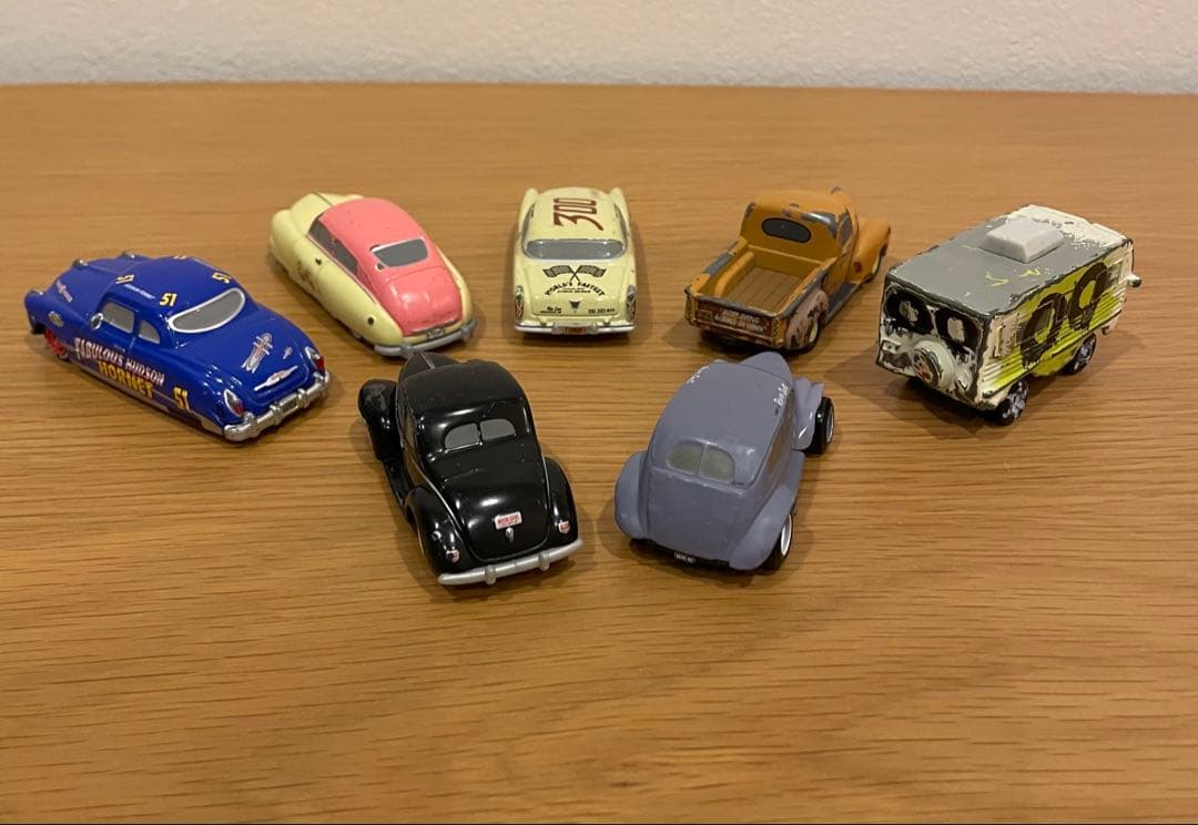 カーズ　トミカ　7台セット
