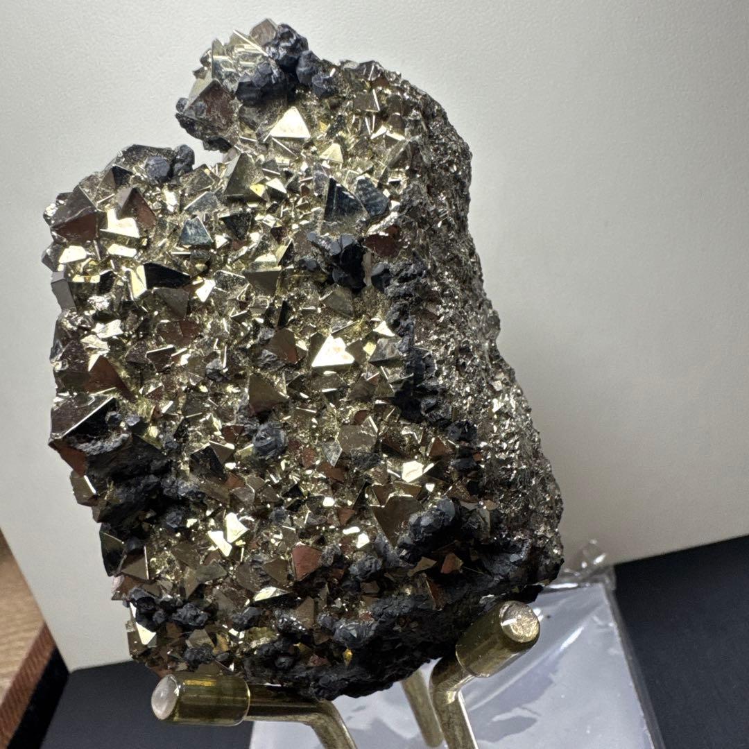 【極上品】パイライト 原石 天然石 黄鉄鉱 コレクション