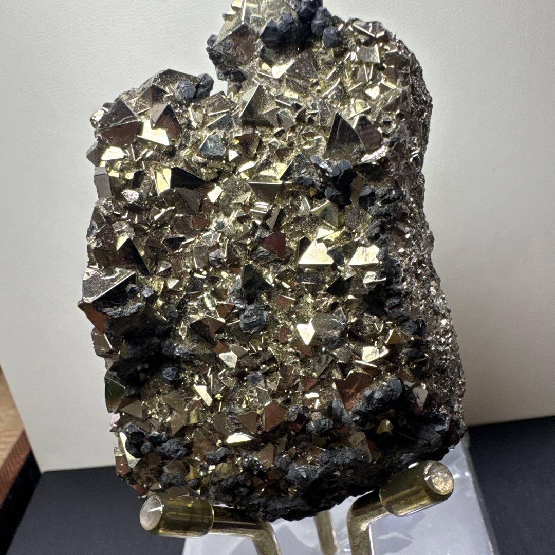 【極上品】パイライト 原石 天然石 黄鉄鉱 コレクション