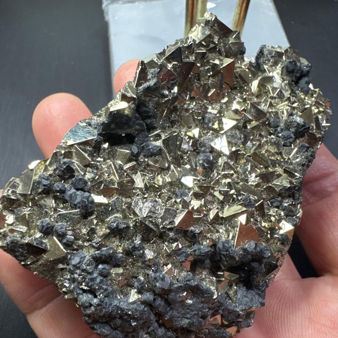 【極上品】パイライト 原石 天然石 黄鉄鉱 コレクション